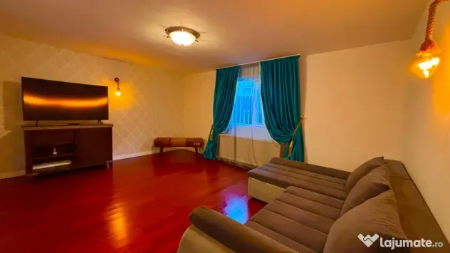 Vand Casa Cu Teren 460 MP - Marului Sector 3