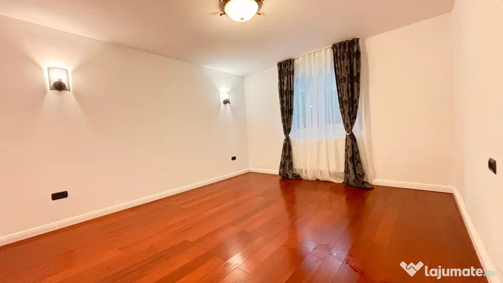 Vand Casa Cu Teren 460 MP - Marului Sector 3