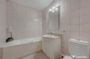 Apartament spațios, decomandat, bloc 1996, Calea Călăraș 