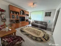 Apartament cu 3 camere, 48 mp, zona Mărășești 