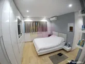 Apartament 2 camere pe bd Unirii, cu intrare din fata 