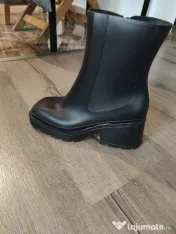 Botine negre CCC mărimea 39 