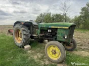 Tractor John Deere 710 și John Deere 2030 