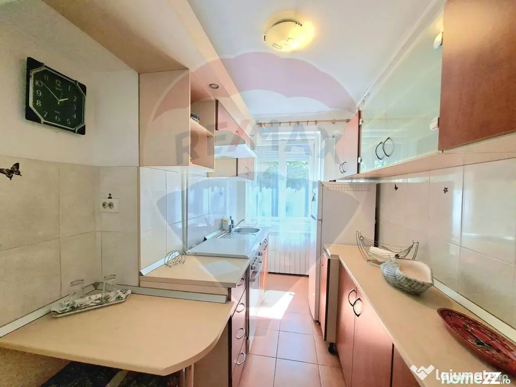 Apartament 2 camere decomandat, centrala gaz, de închiri...