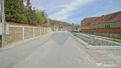 Casă / Vilă cu 4 camere de vânzare 