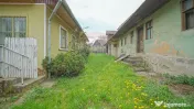 Casă / Vilă cu 4 camere de vânzare 