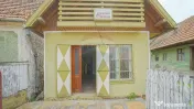 Casă / Vilă cu 4 camere de vânzare 
