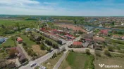 De vânzare pensiune cu restaurant, teren 4.750 mp – B?... 