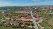 De vânzare pensiune cu restaurant, teren 4.750 mp – B?... 