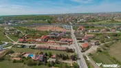 De vânzare pensiune cu restaurant, teren 4.750 mp – B?... 