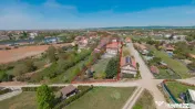 De vânzare pensiune cu restaurant, teren 4.750 mp – B?... 