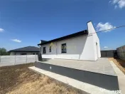 CASA PARTER-4 CAMERE-2 BAI-TEREN 353MP 