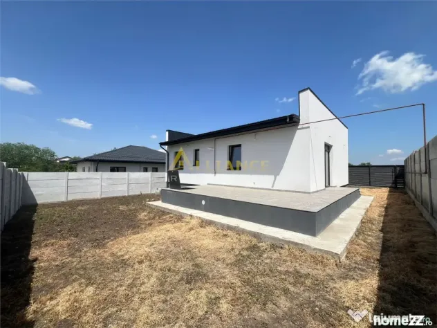 CASA PARTER-4 CAMERE-2 BAI-TEREN 353MP
