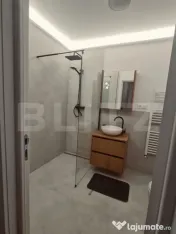 Apartament cu 2 camere, 51 mp, cu parcare, in zona Sesul de 