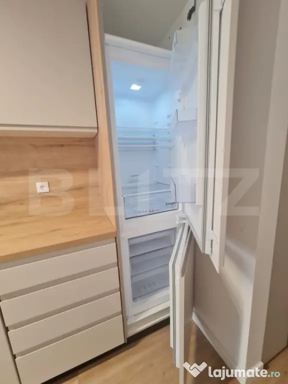 Apartament cu 2 camere, 51 mp, cu parcare, in zona Sesul de