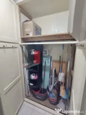 Vânzare apartament 3 camere Bd. Obregia - Pța Străduin... 