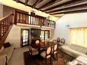 Vila deosebita langa padure in Plopu Nisipoasa. 
