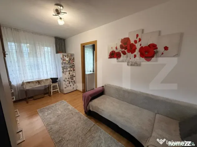 Apartament 2 camere ,uitilat - zona Vest - Ploiesti (Prahova)