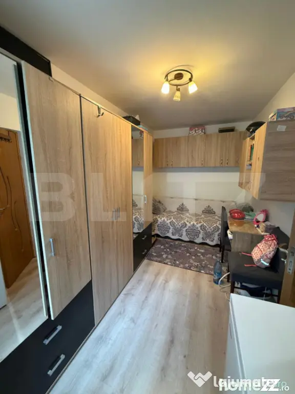 Apartament 2 camere ,uitilat - zona Vest - Ploiesti (Prahova)