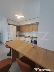 Studio lux Tractoru, impecabil, nou, cu parcare si boxa incl