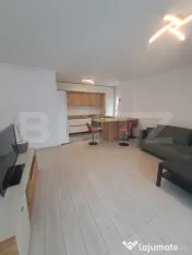 Studio lux Tractoru, impecabil, nou, cu parcare si boxa incl 