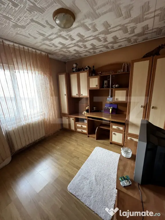 Casa individuala, 98 mp, 427 mp teren, zona Someseni