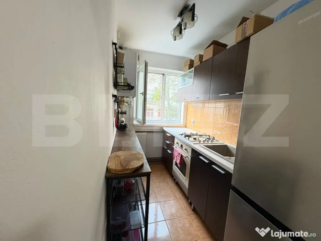 Apartament 3 camere, 50 mp, zona Dacia