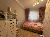 Apartament 3 camere, 50 mp, zona Dacia 