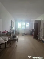 Apartament cu 3 camere 