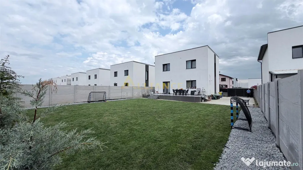 Casa individuala - 4 camere - teren 455 mp