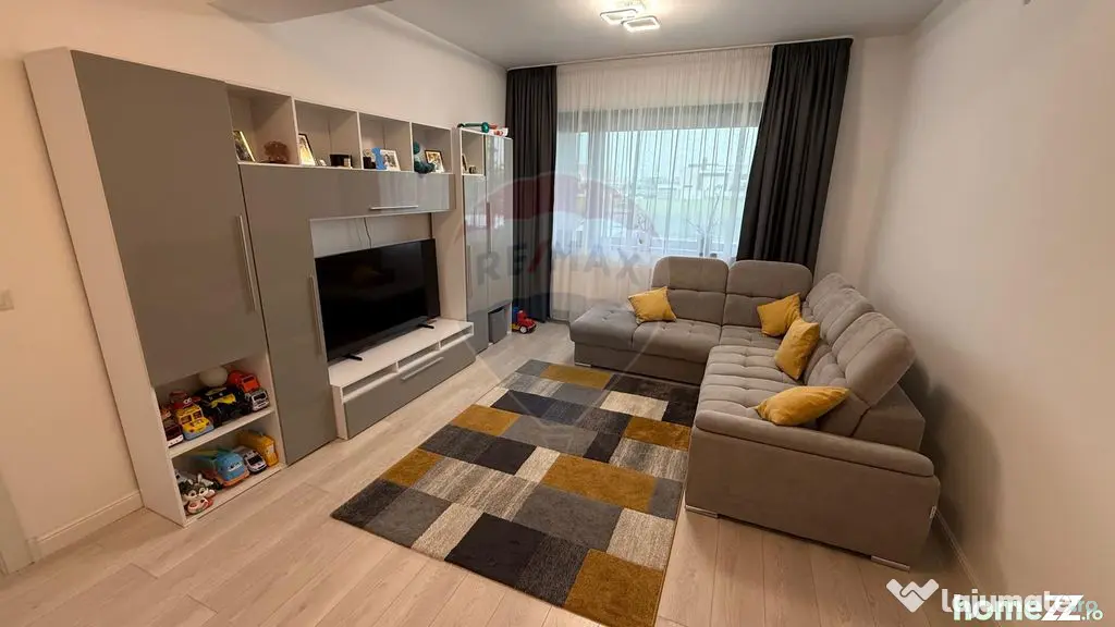 Apartament cu 2 camere de vânzare în zona Nord și loc ... - Focsani (Vrancea)