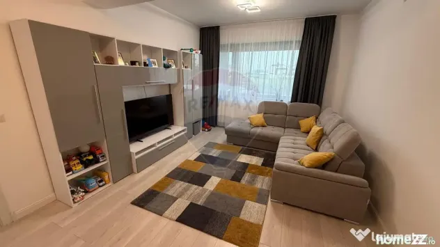 Apartament cu 2 camere de vânzare în zona Nord și loc ... - Focsani (Vrancea)