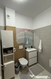 Apartament cu 2 camere de vânzare în zona Nord și loc ... 