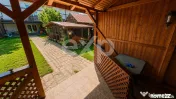 Triplex cu pod amenajat,foișor, beci și curte însorită | 