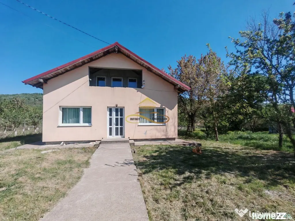 De vânzare: Casa noua si 1 ha teren la doar 30 minute de Bacău - Rosiori (Bacau)