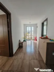 De vânzare: Casa noua si 1 ha teren la doar 30 minute de Bacău
