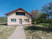 De vânzare: colț de rai la 30 minute de Bacău 