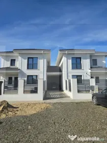 Duplex Mosnita Noua Premium suprafata 130mp utili
