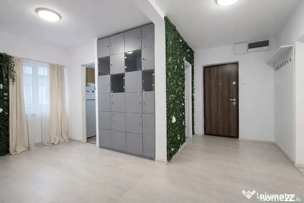 Splaiul Unirii – stradal, 3 camere decomandat, 80 mp - ...