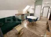 Apartament 3 camere, la mansardă intrare separată, 50 mp, 
