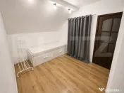 Apartament 3 camere, la mansardă intrare separată, 50 mp, 