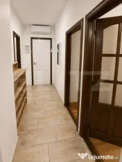 Apartament 3 camere, la mansardă intrare separată, 50 mp, 
