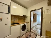 Garsonieră modernă, prima închiriere, etaj intermediar... 