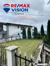 Hotel / Pensiune cu 7 camere de vânzare în zona Nord-Est 