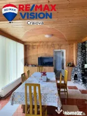 Hotel / Pensiune cu 7 camere de vânzare în zona Nord-Est 