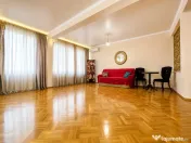 Casa eleganta P+1 cu finisaje premium si spatii generoase | Cazasu 