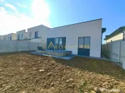 Casa Individuala ~ 4 camere 2 bai ~ teren 300mp ~ 