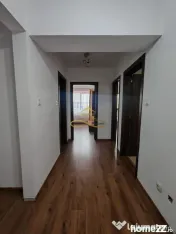 Apartament cu 2 camere decomandate de închiriat