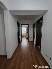 Apartament cu 2 camere decomandate de închiriat 