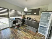Apartament 3 camere, 78 mp, zona Calea Bucuresti - Sydney 